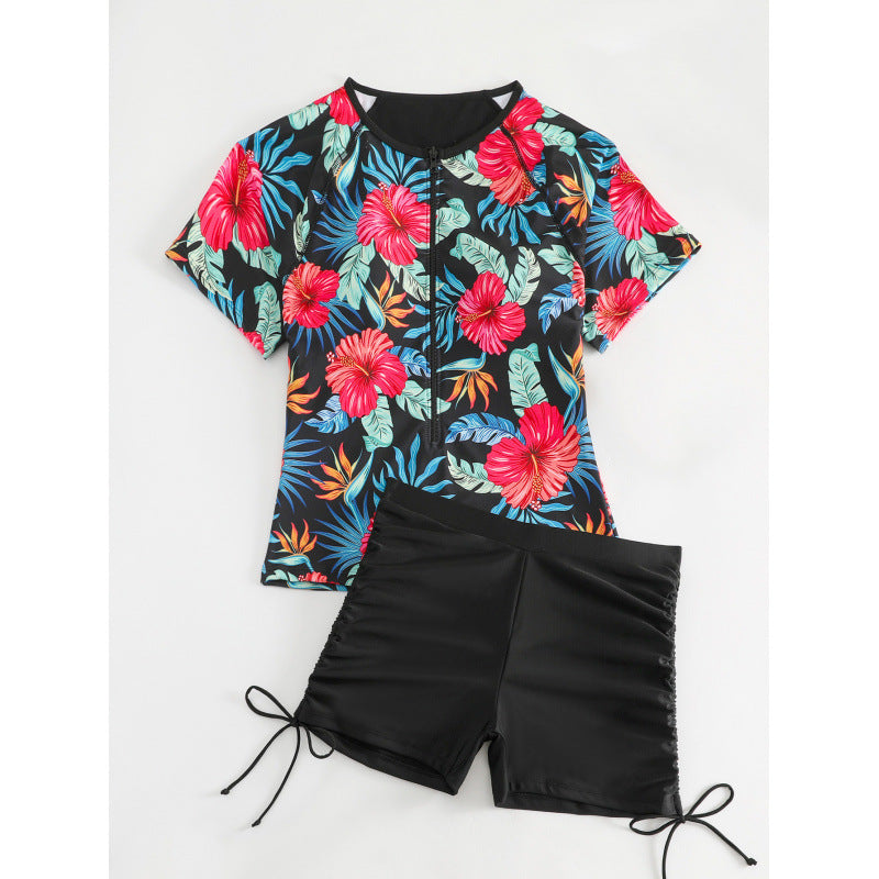 Damen Surf-Badeanzug-Set mit floralem Kurzärmel-Oberteil und komfortablen Shorts Echo Archiv