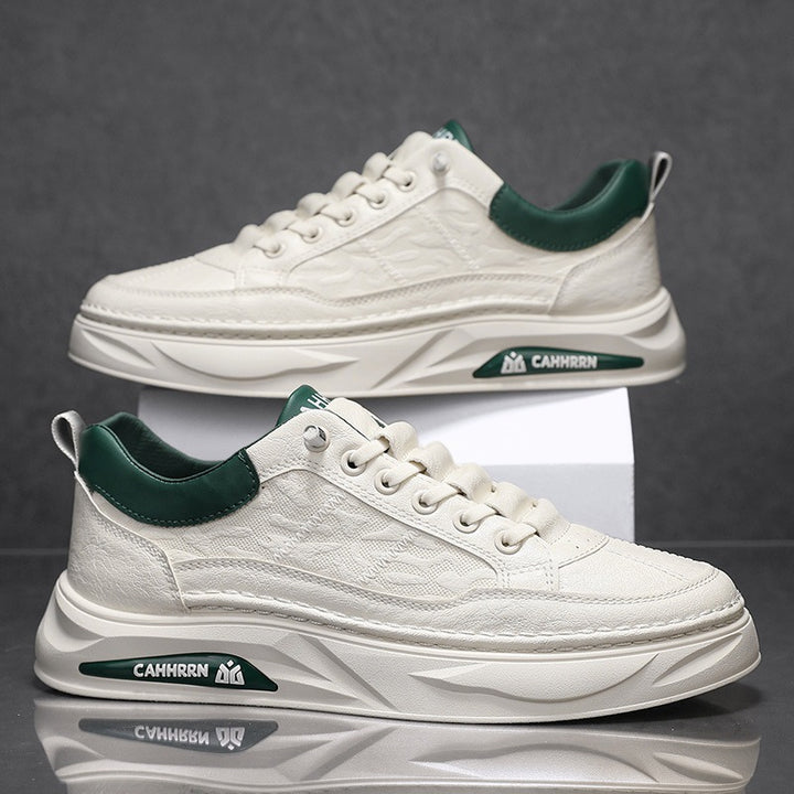 Unisex minimalistische Plateausneaker aus strukturiertem Kunstleder mit gepolstertem Fersenkragen und skulpturierter Außensohle – Norré