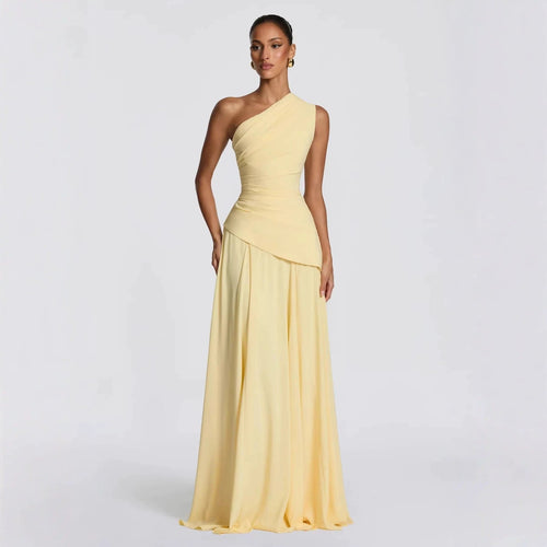 Damen Elegantes One-Shoulder Maxikleid mit fließenden Drapierungen Echoarchiv