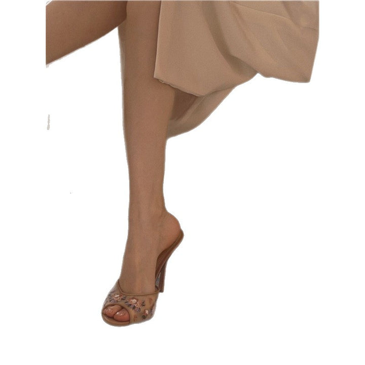 Damen Bestickte Mule‑Sandaletten mit offener Zehenpartie und sculpted Absatz Echo Archiv