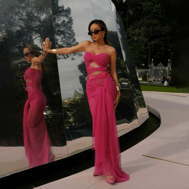 Damen Elegantes trägerloses Maxikleid mit raffinierten Drapierungen und transparenter Optik Echo Archiv