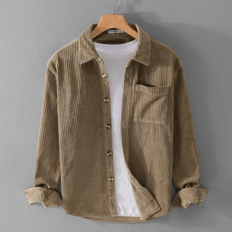 Herren Cord-Overshirt mit breiter Rippenstruktur, Brusttasche und Relaxed-Fit Echoarchiv