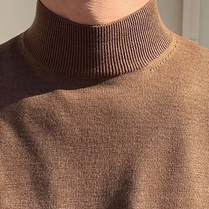 Herren Eleganter Pullover mit Mock-Neck Echoarchiv