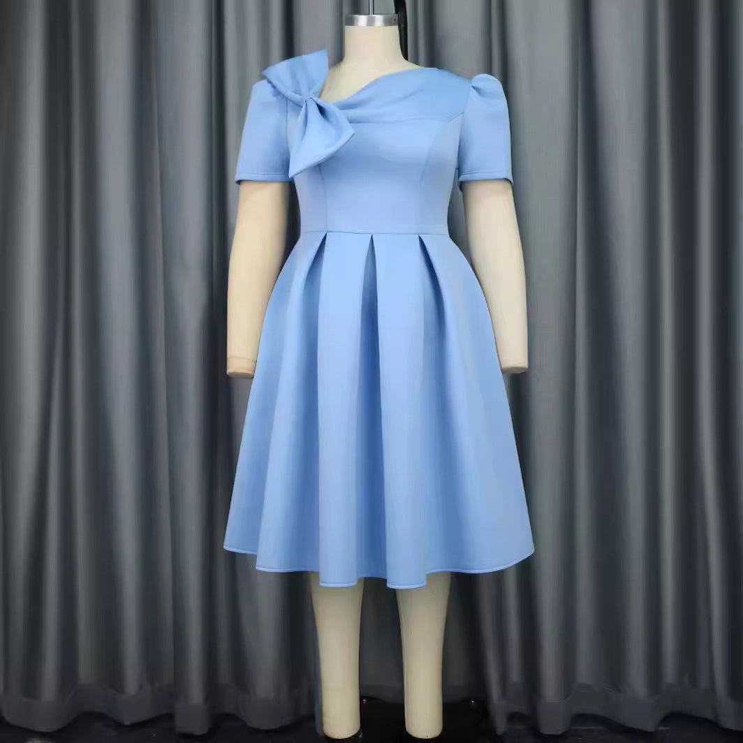 Damen A-Linien Kleid mit voluminösem Schleifenkragen Echo Archiv