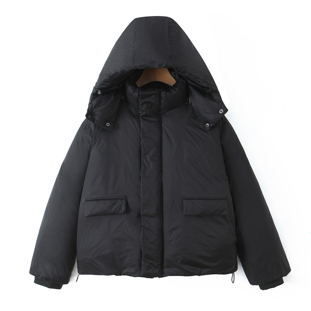 Damen Kurze boxy Funktionsjacke mit Kapuze, wattierter Isolierung und diagonalen Reißverschlusstaschen Echoarchiv