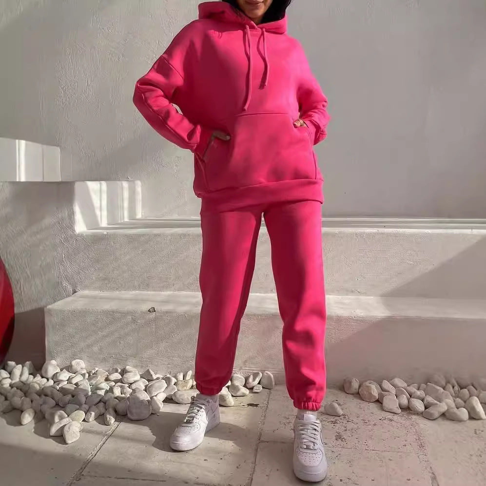 Damen Oversize Loungewear-Set aus weichem Baumwollmischfleece mit Kapuzenpullover und schmal zulaufender Jogginghose Echoarchiv