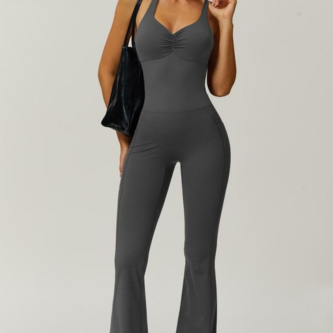 Damen Sportlicher Jumpsuit mit figurbetontem Schnitt und Trägern Echo Archiv