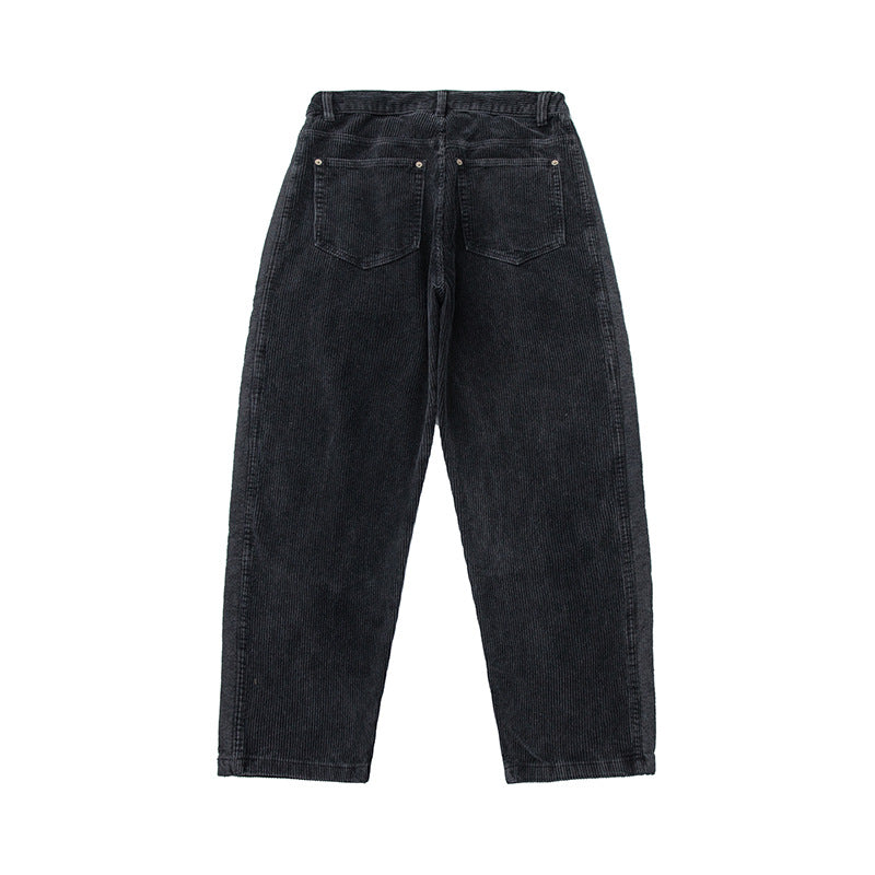 Herren Cordhose im Relaxed-Fit mit elastischem Tunnelzugbund und Used-Details Echoarchiv