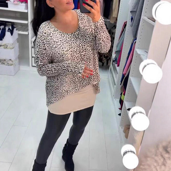 Damen nan weit geschnittenes Tunika-Longsleeve mit Leomuster, abgerundetem Saum und Lagenoptik Echo Archiv