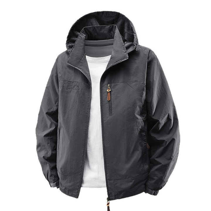 Herren Packbare Wind- und Regenjacke mit perforierter Kapuzeninnenseite, Brustreißverschluss & Kordelzug Echo Archiv