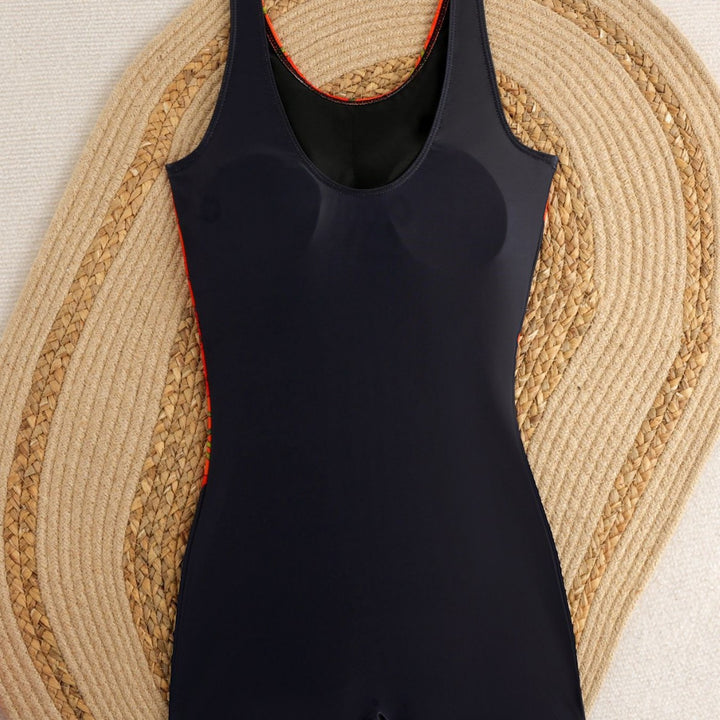 Damen Sportlicher Badeanzug mit floralem Design Echo Archiv