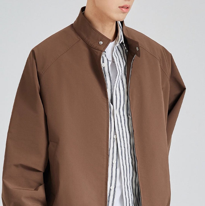 Herren leichte oversized Bomberjacke mit Stehkragen und elastischen Bündchen Echoarchiv