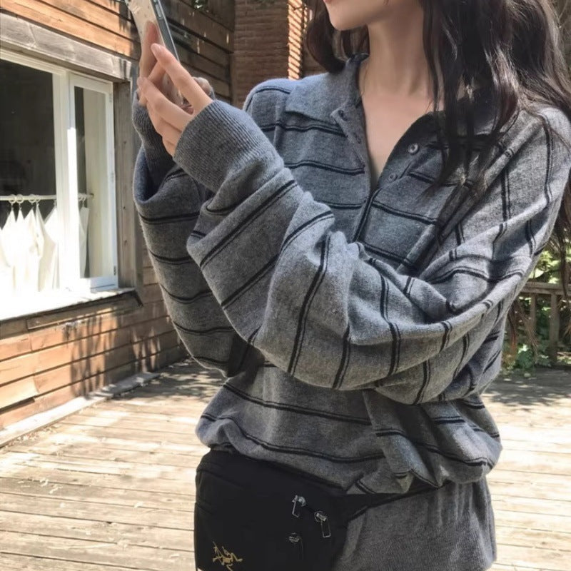 Damen Oversize-Polokragen-Strickpullover mit Streifen und halber Knopfleiste Echoarchiv