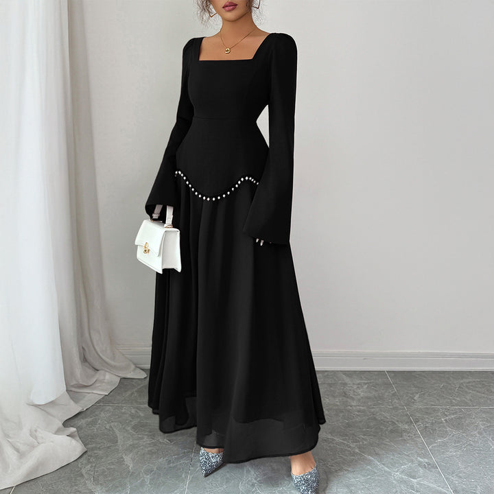 Damen nan elegantes Maxikleid mit quadratischem Ausschnitt, taillierter Schößchen-Passe und Perlenbordüre Echo Archiv