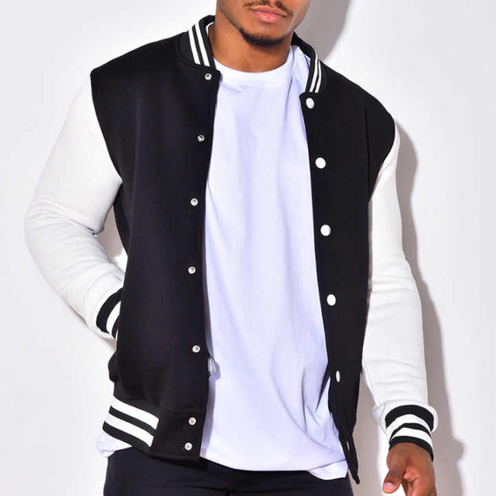 Herren Collegejacke mit kontrastierenden Ärmeln und Druckknopfverschlüssen Echoarchiv