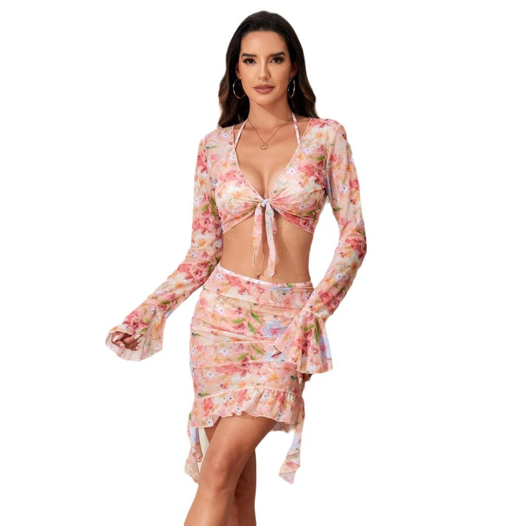Damen Blusen-Badeoutfit mit buntem Blumenmuster Echo Archiv