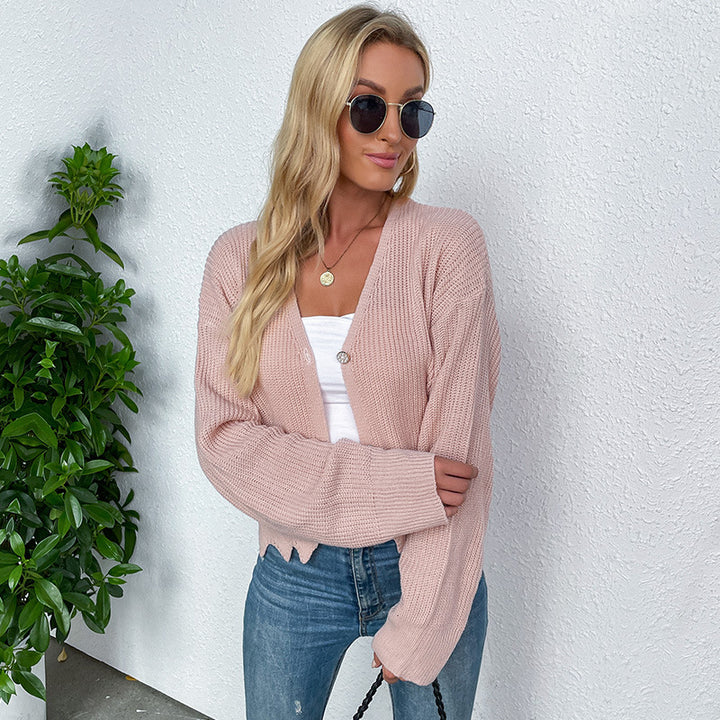 Damen Kurzgeschnittener Feinstrick-Cardigan mit V‑Ausschnitt und Wellensaum – Veloura