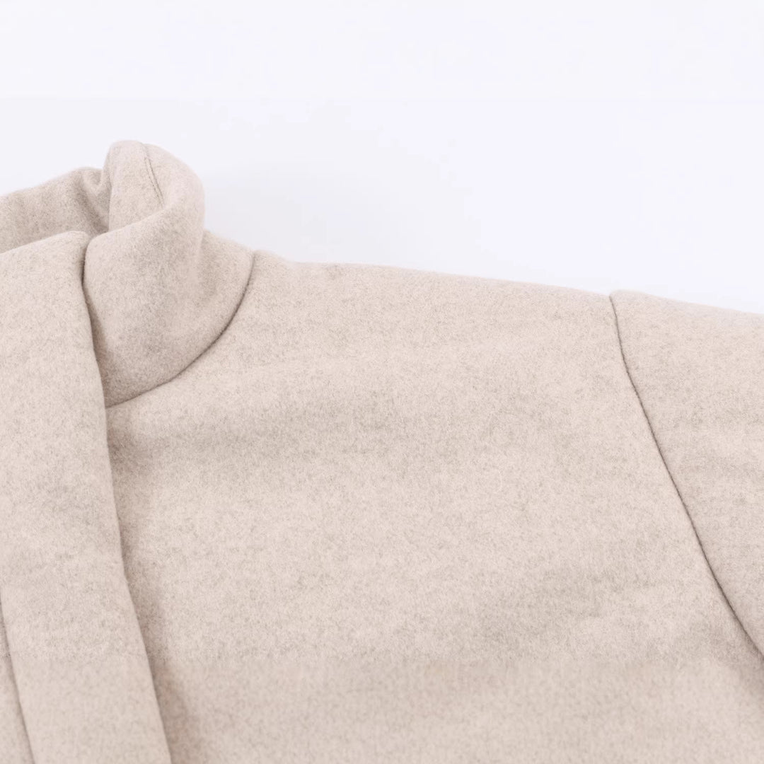 Damen Kurze wattierte Wollmix-Übergangsjacke mit hohem Stehkragen und verdeckter Druckknopfleiste Echoarchiv