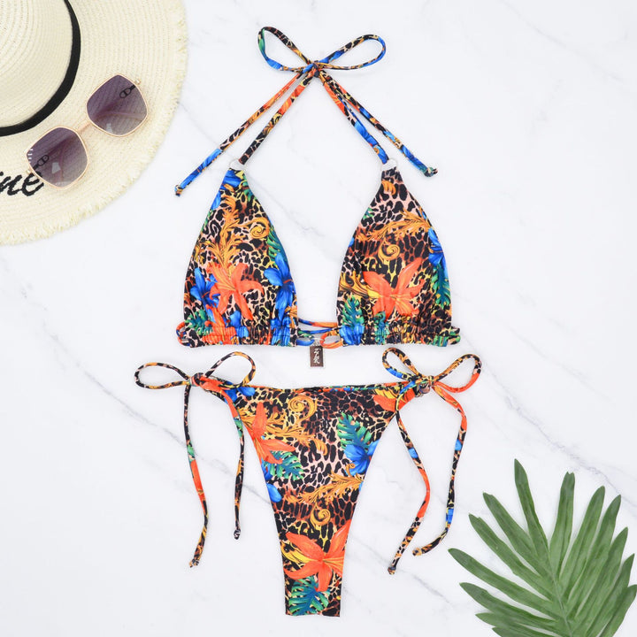 Damen Triangel-Bikini mit verspielten Bindebändern und Blumenmuster Echo Archiv