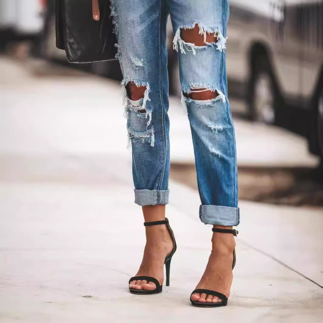 Damen Destroyed Boyfriend Jeans im lässigen Stil mit hohen Rissdetails Echo Archiv