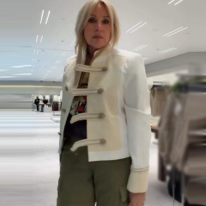 Damen Kurzjacke im militärisch inspirierten Satin‑Look mit Stehkragen Echoarchiv