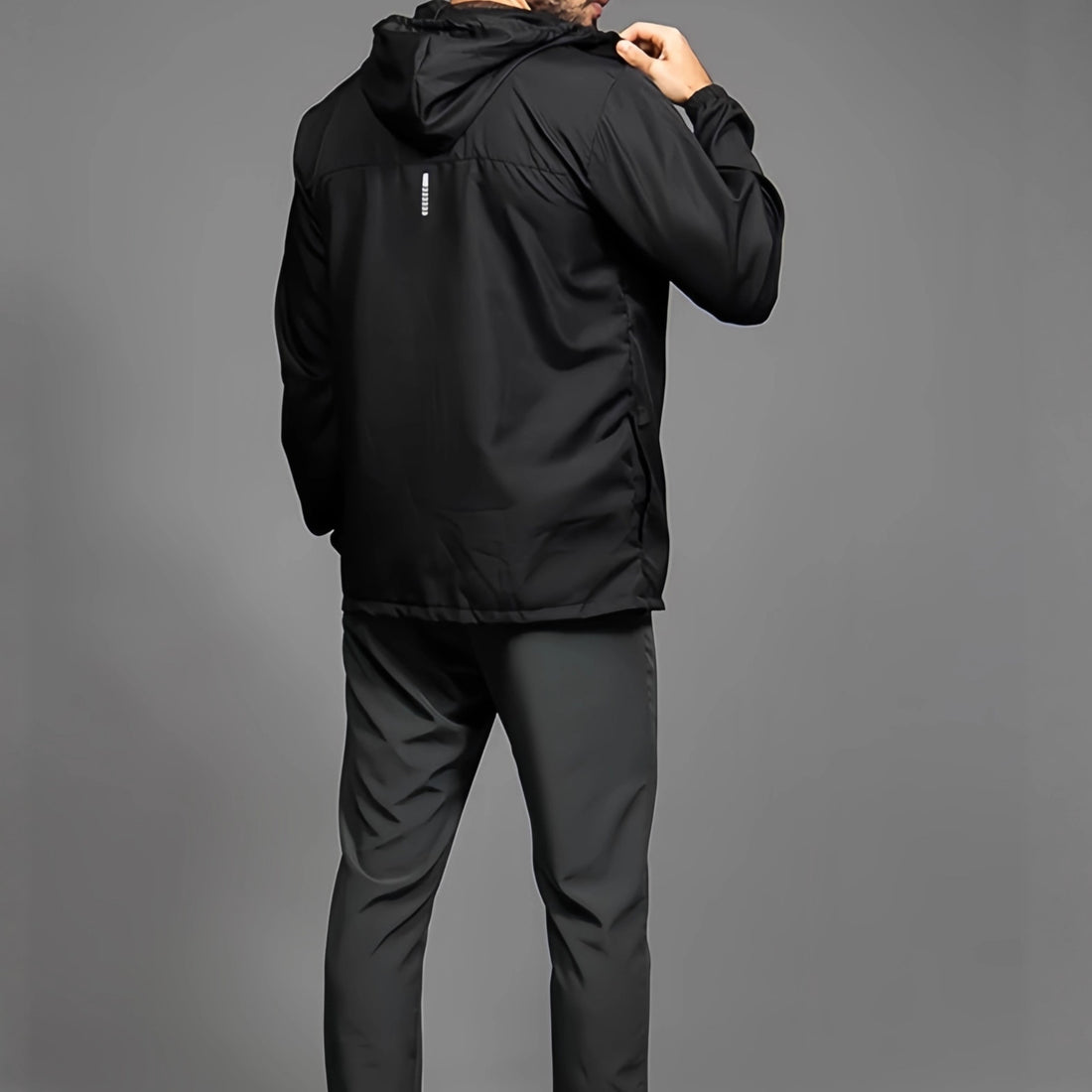 Herren Leichte Sportjacke mit Kapuze – Taviero