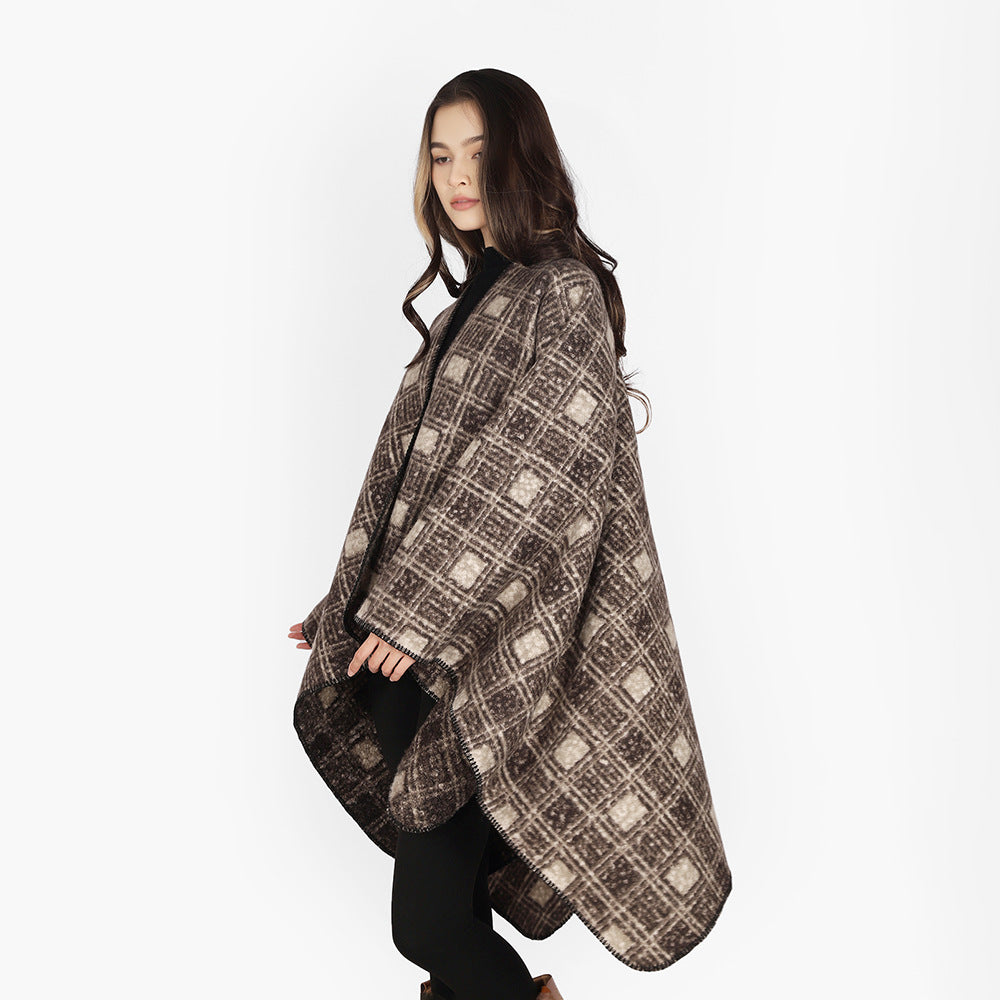 Damen Wollmix-Cape mit weichem Fall, Karomuster und asymmetrischem Zipfelsaum – Montévia
