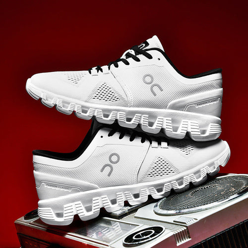 Damen Performance-Laufschuhe mit hochdynamischer Dämpfungstechnologie und atmungsaktivem Mesh-Obermaterial Echoarchiv