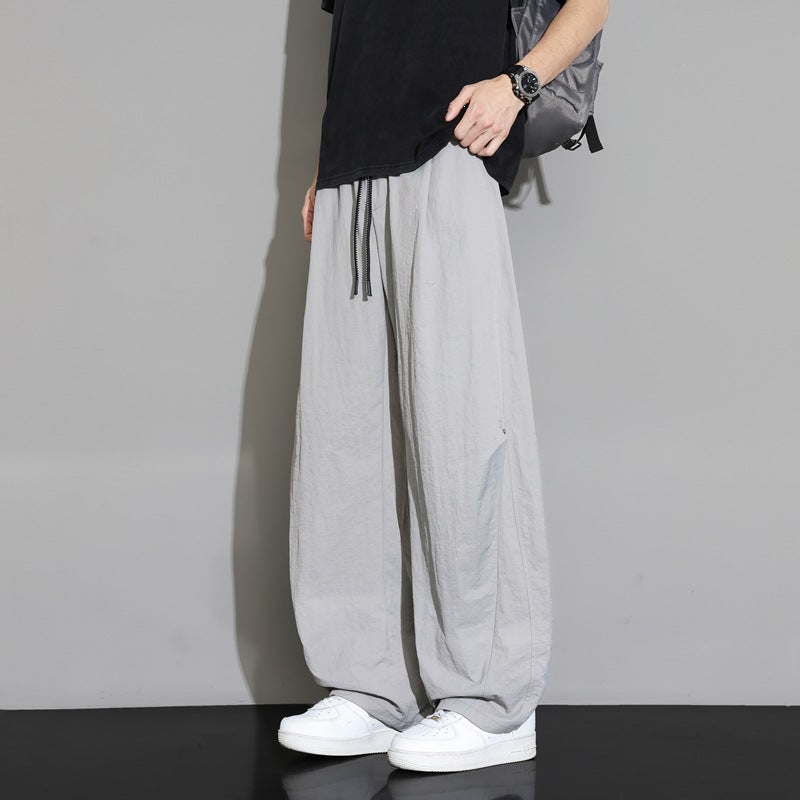 Herren weite Nylon-Freizeithose Echoarchiv