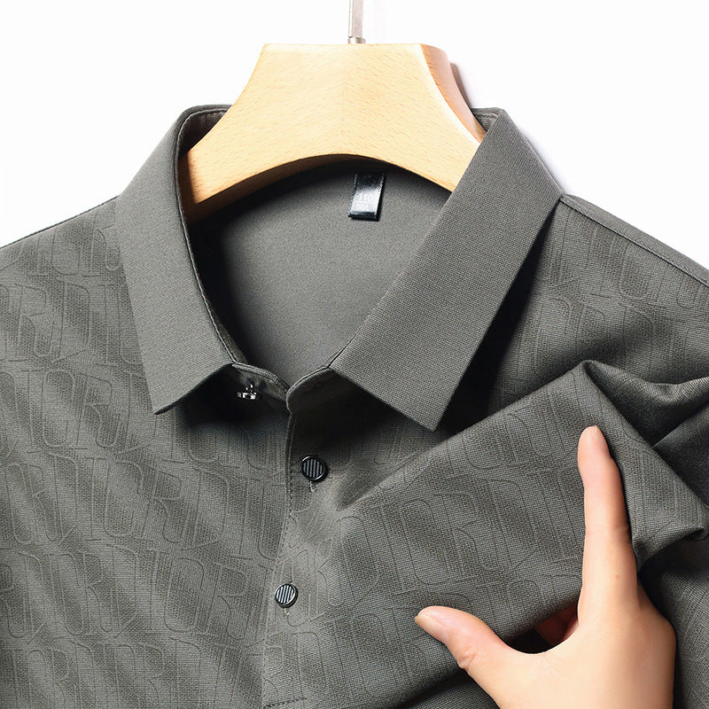 Herren Polohemd mit strukturiertem Oberfläche und praktischen Knopfdetails Echoarchiv