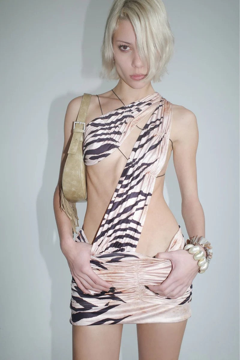Damen Figurbetontes Minikleid mit asymmetrischen Design Echo Archiv