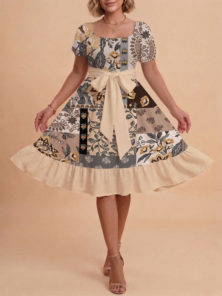 Damen Midikleid mit verspieltem Druck und tailliertem Schnitt Echo Archiv