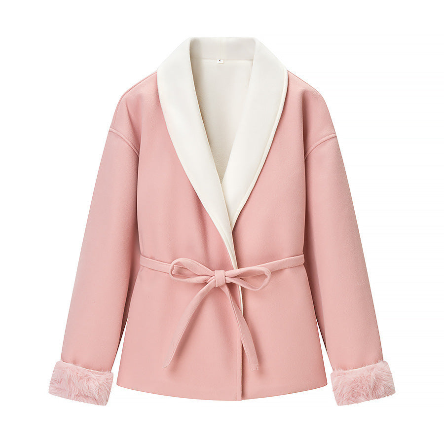 Damen Kurzblazer‑Mantel mit Kimono‑Schalkragen, Taillengürtel und Kunstfell‑Bündchen Echo Archiv