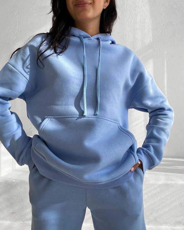 Damen Oversize Loungewear-Set aus weichem Baumwollmischfleece mit Kapuzenpullover und schmal zulaufender Jogginghose Echoarchiv