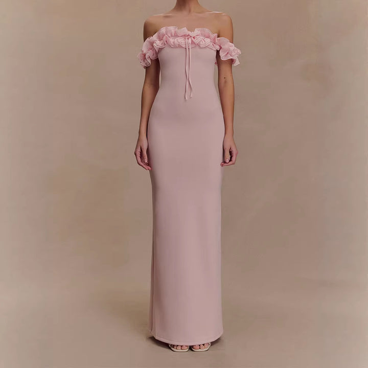 Damen Elegantes, schulterfreies Maxikleid mit Rüschendetails Echo Archiv