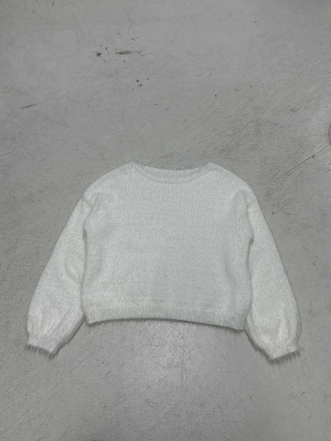 Damen nan oversized flauschiger Mohair-Blend Off-Shoulder Pullover mit Balloon-Ärmeln Echo Archiv