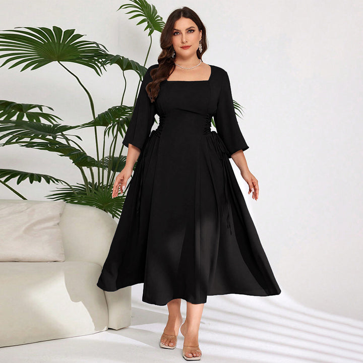 Damen Midi-Kleid mit schickem Quadrat-Ausschnitt und eleganten Rüschendetails Echo Archiv