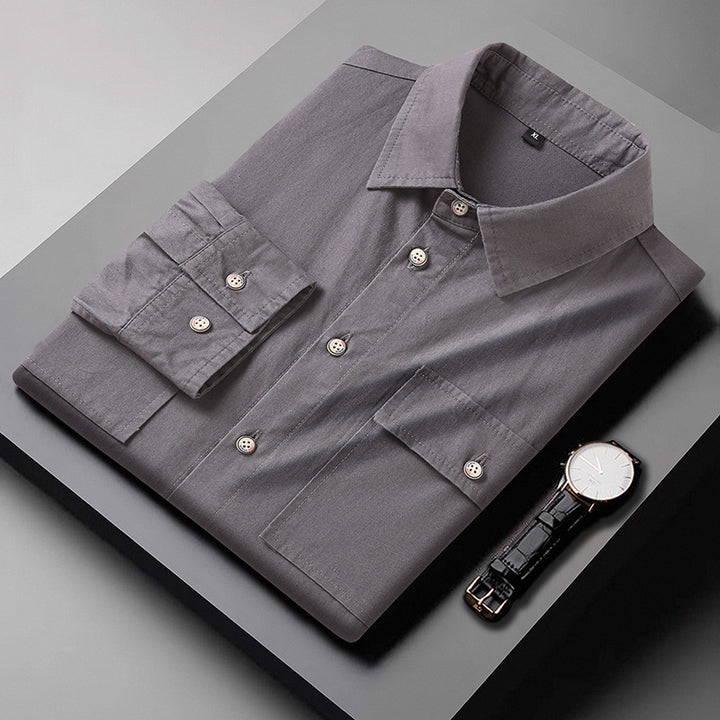 Herren Modernes Slim‑Fit Baumwollmix‑Hemd mit Brusttaschen und Kentkragen Echo Archiv
