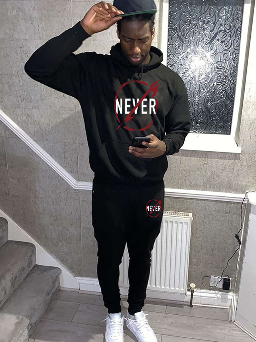 Herren Kapuzenpullover und Jogginghose Set mit motivierendem Aufdruck Echoarchiv