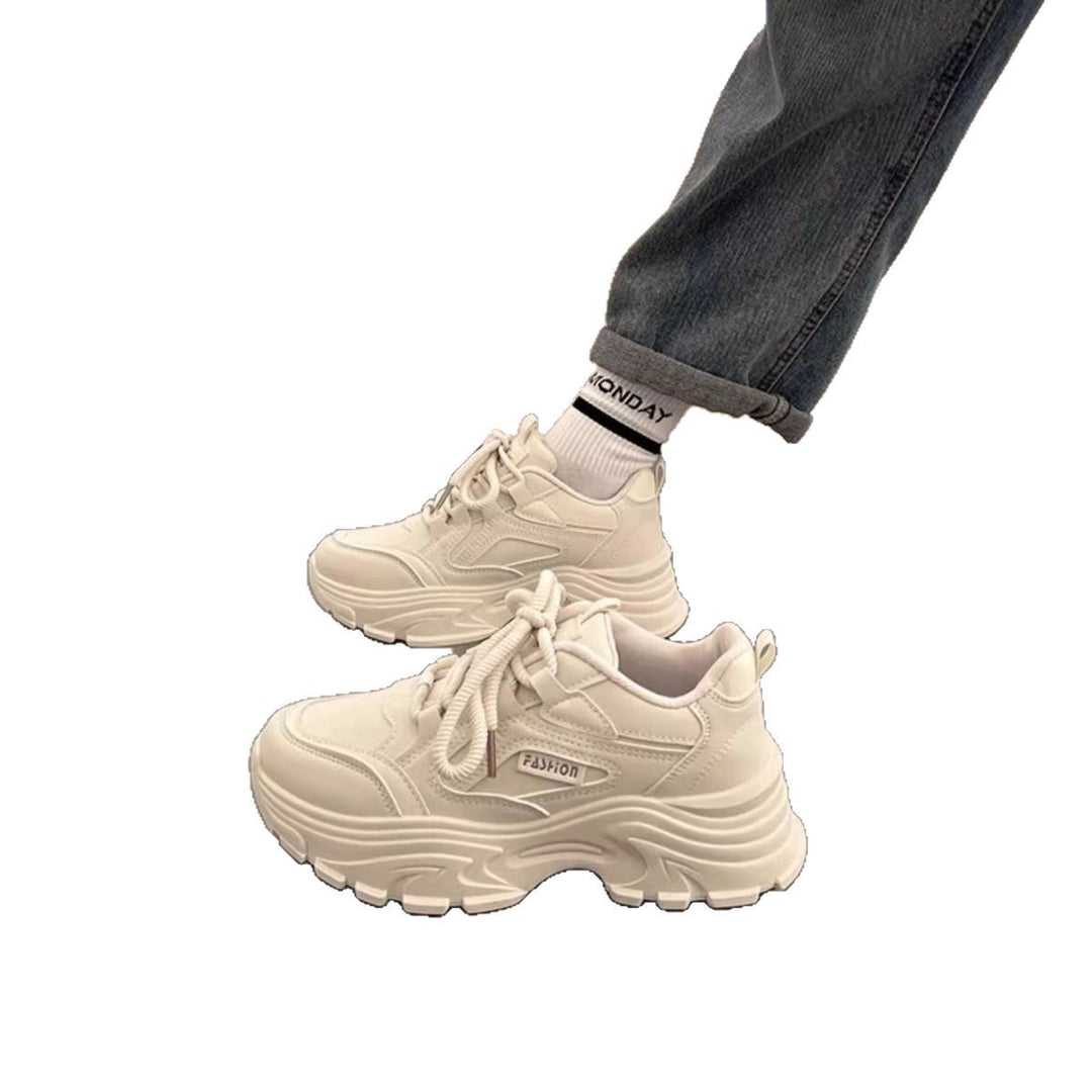 Damen Sportliche Sneakers mit robustem Profil und bequemer Dämpfung Echo Archiv
