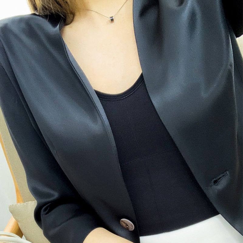 Damen Leichter taillierter Ein‑Knopf‑Blazer aus fließender Satin‑Optik Echo Archiv
