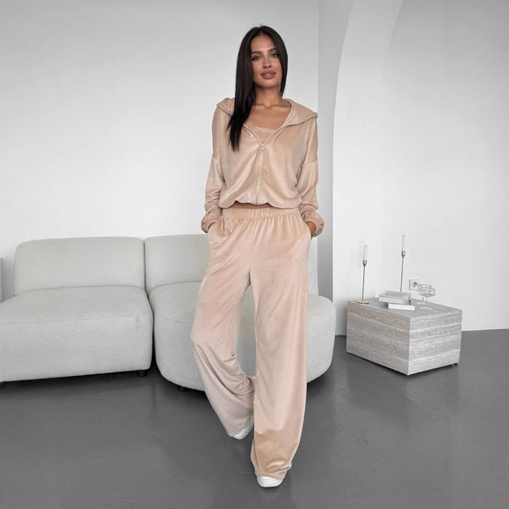 Damen Dreiteiliges Velours-Loungewear-Set mit Cropped-Top, Zip-Hoodie und weitem Palazzo-Hosenbein – Élanora