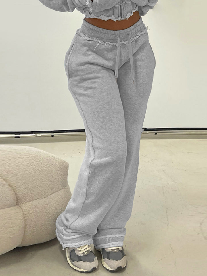 Damen nan taillierte Cropped-Kapuzenjacke mit durchgehendem Reißverschluss, elastischem Abschlussbund und dekorativem College-Print Echo Archiv
