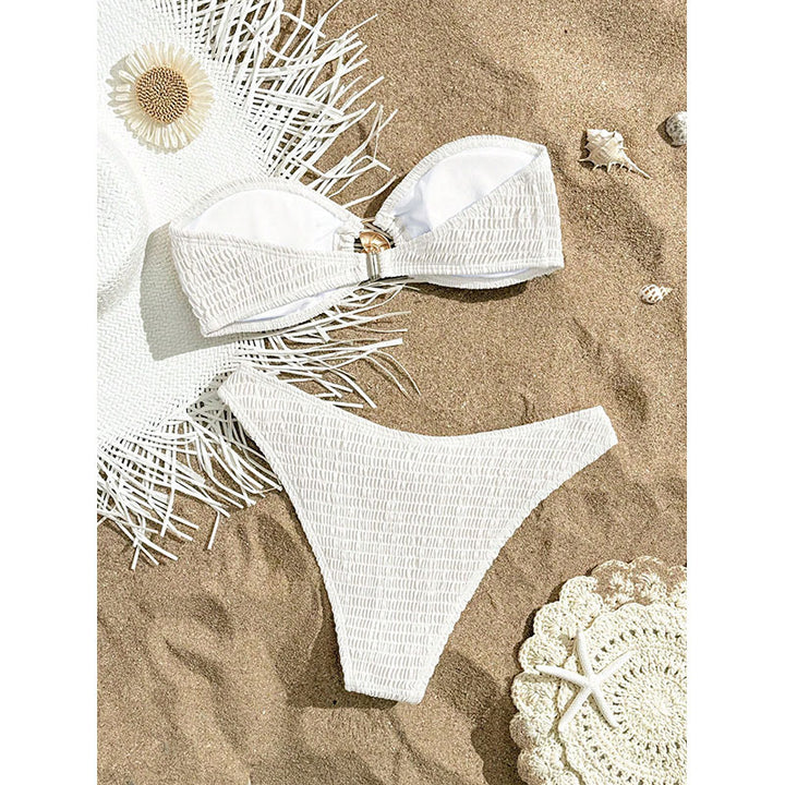 Damen Bandeau-Bikini mit strukturierter Oberfläche und charmanten Akzenten Echo Archiv