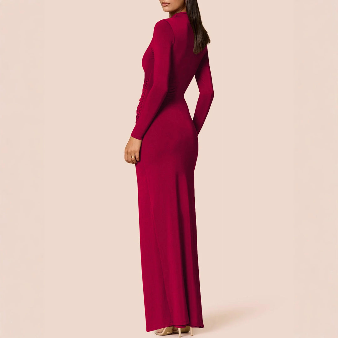 Damen Elegantes Maxikleid mit figurbetonendem Schnitt und hohem Schlitz Echo Archiv