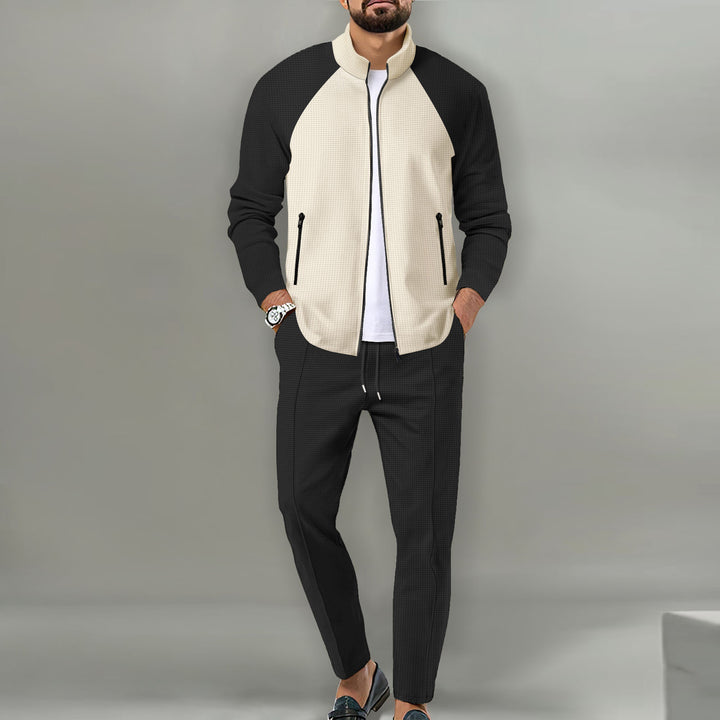 Herren Sportlicher Track-Suit mit High-Tech-Materialien Echoarchiv