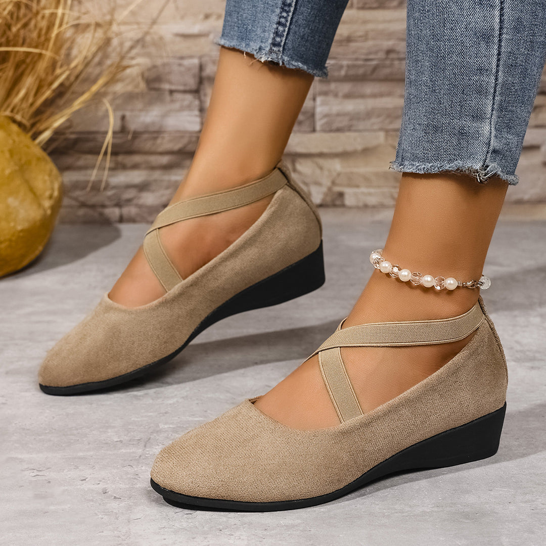 Damen  minimalistische Samt-Ballerina mit dekorativer Fußkette und ergonomischem Komfortfußbett Echo Archiv