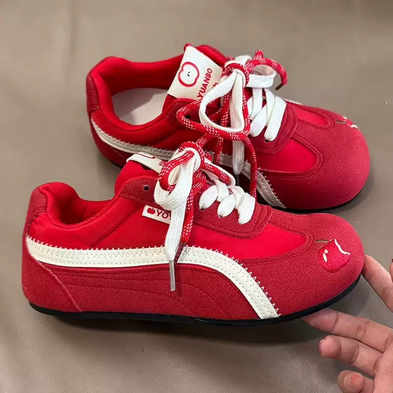 Damen Sportliche Sneakers mit innovativer Schnürung und farbenfrohem Design Echo Archiv