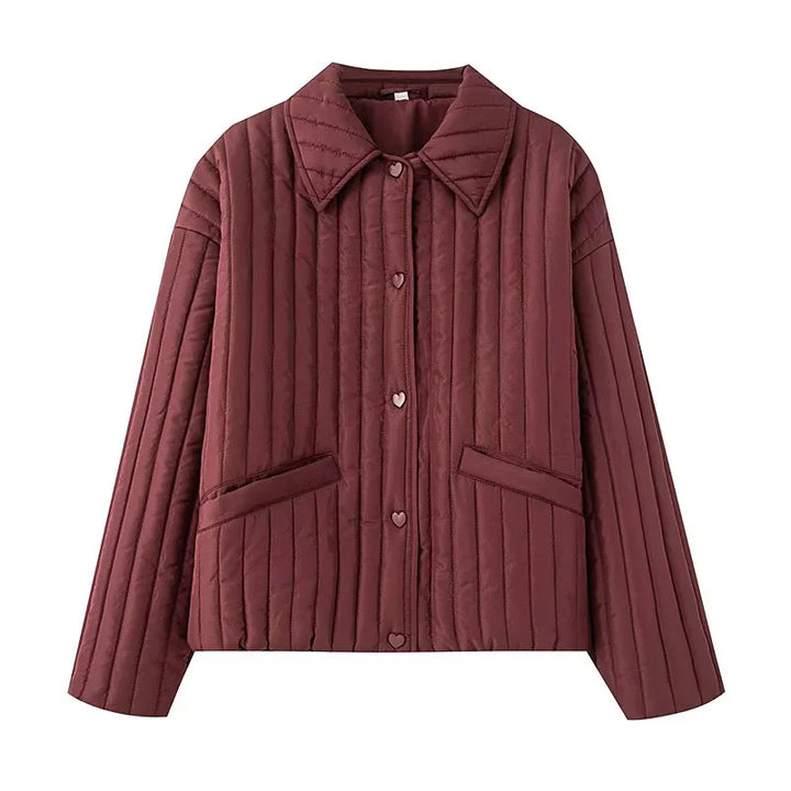 Damen gesteppte Kurzjacke mit Herzknopfleiste, Kentkragen und aufgesetzten Taschen – Célinea
