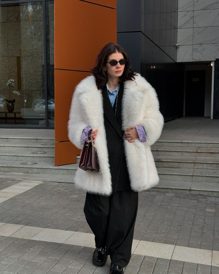 Damen Kurzjacke aus voluminösem Hochflor‑Kunstpelz mit Oversize‑Silhouette Echo Archiv